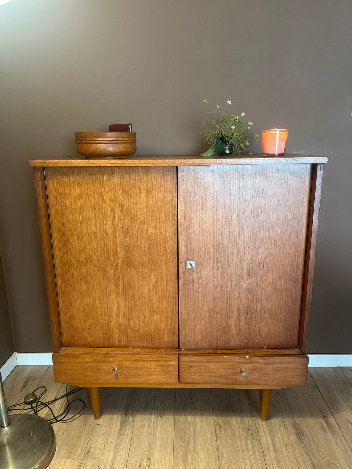 Mid-century modern buffetkast jaren '50/'60, Ophalen