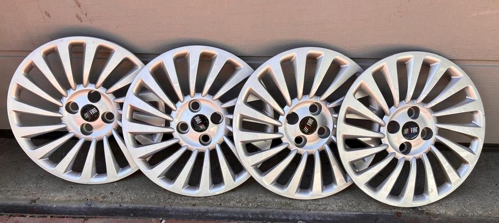 Originele Fiat 500E wieldoppen, 15 inch, zg.a.n., Ophalen of Verzenden, Zo goed als nieuw
