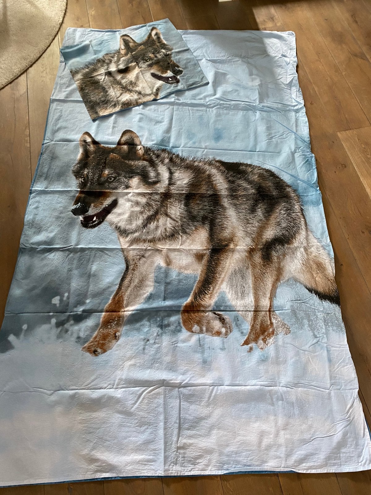 Dekbedovertrek wolf, Ophalen of Verzenden, Zo goed als nieuw, Jongetje of Meisje, Dekbedovertrek