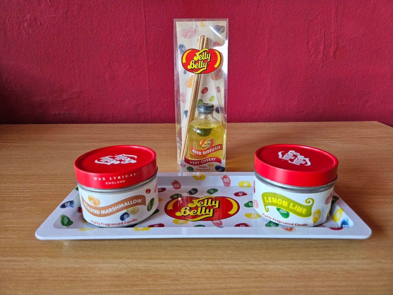 Geurkaarsen geurstokjes en onderzetter Jelly Beans, Huis en Inrichting, Ophalen of Verzenden, Zo goed als nieuw, Kaars, Minder dan 25 cm