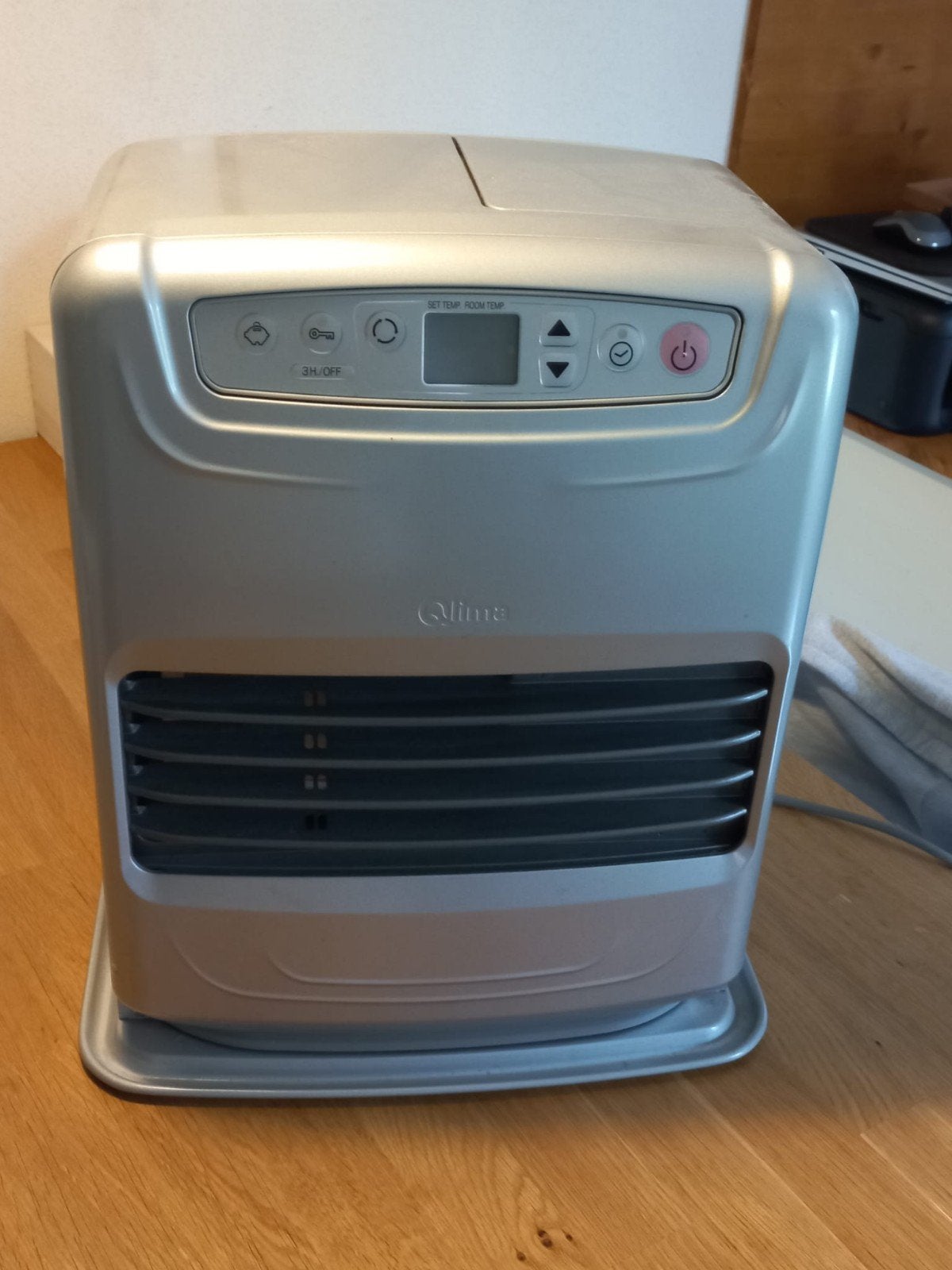 QLIMA LASERKACHEL - Zilver. als nieuw, Huis en Inrichting, Kachels, Ophalen, Gebruikt, Overige brandstoffen, Petroleumkachel