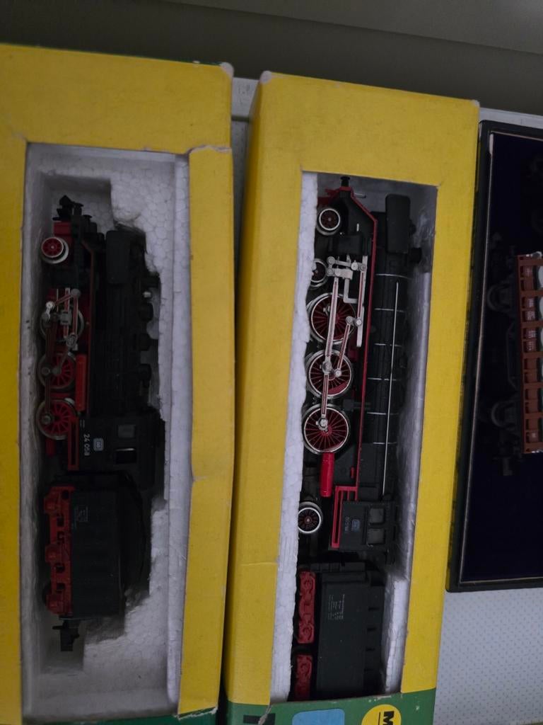 Minitrix, Heel veel 9mm rails, wissels, treinen, wagons, Ophalen, Gebruikt, Gelijkstroom, Overige merken