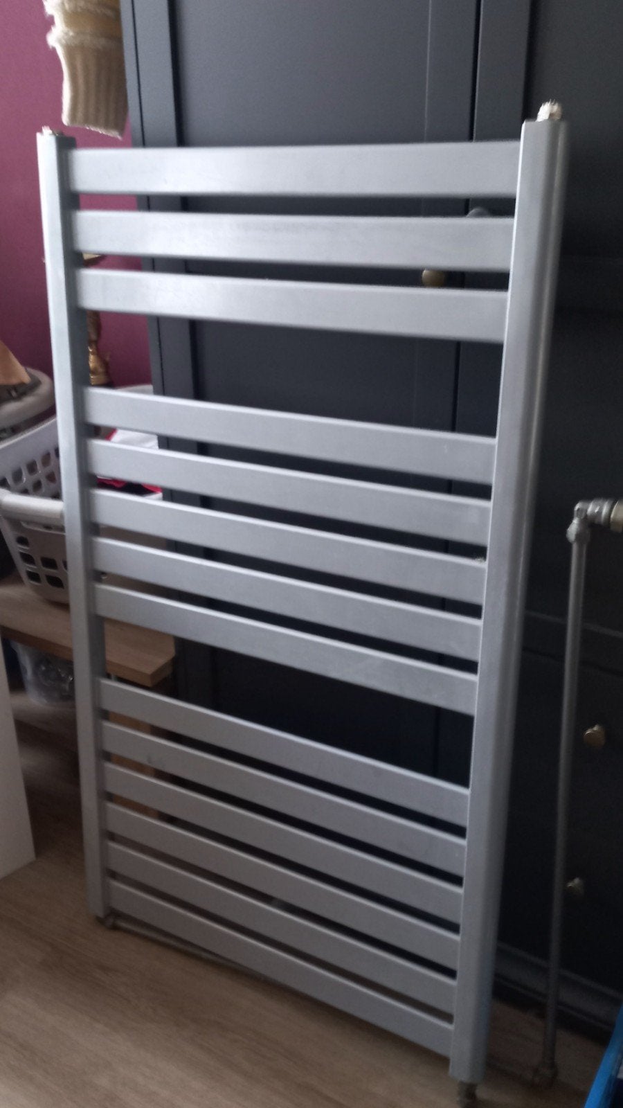 Design radiator zilvergrijs 65x112 cm, Ophalen, Gebruikt, Radiator, 60 tot 150 cm