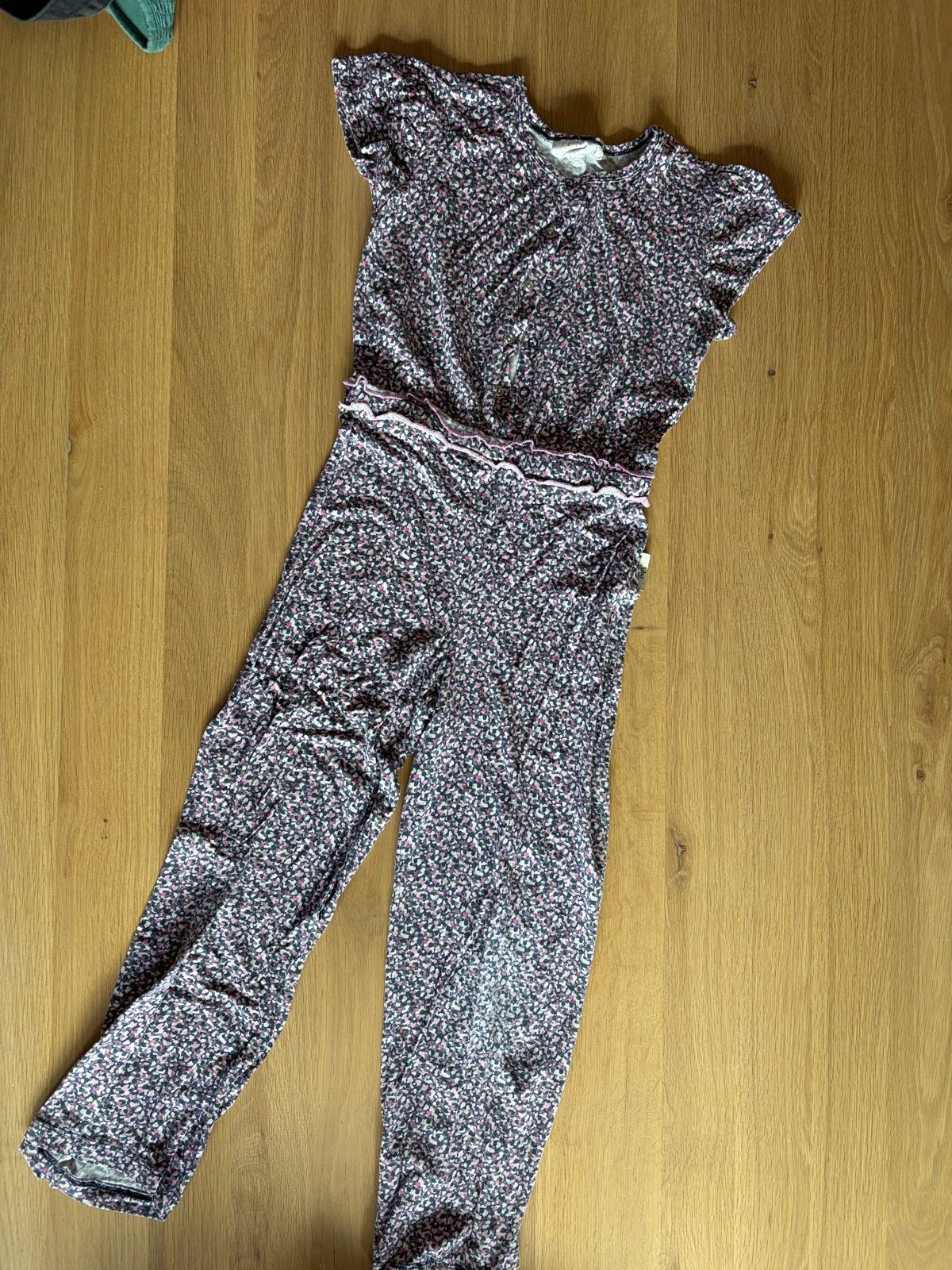 Jubel jumpsuit maat 128 - heerlijke joggingstof, Ophalen of Verzenden, Gebruikt, Meisje, Setje