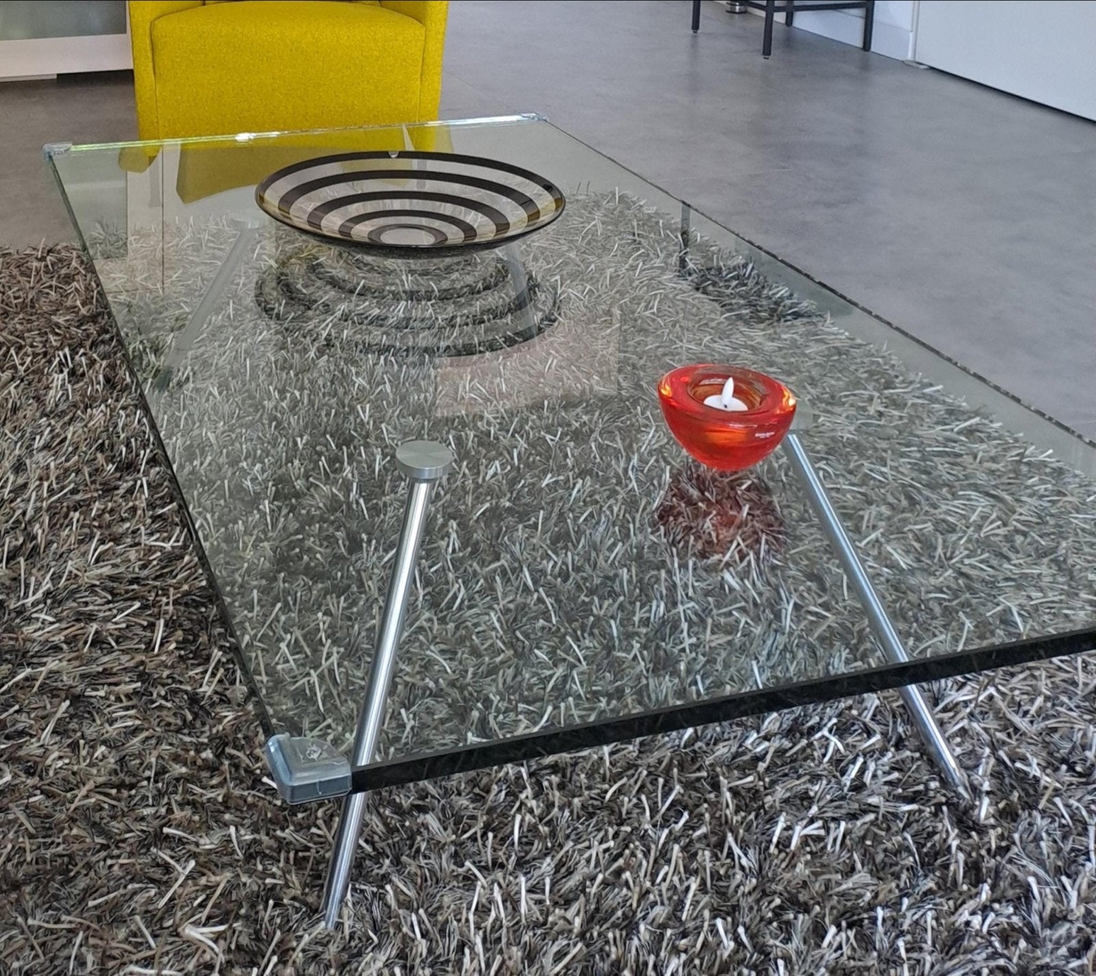 Beek Maupertuus Salontafel 140x80x35 - Henk Vos, Huis en Inrichting, 100 tot 150 cm, 50 tot 100 cm, Ophalen of Verzenden, Glas