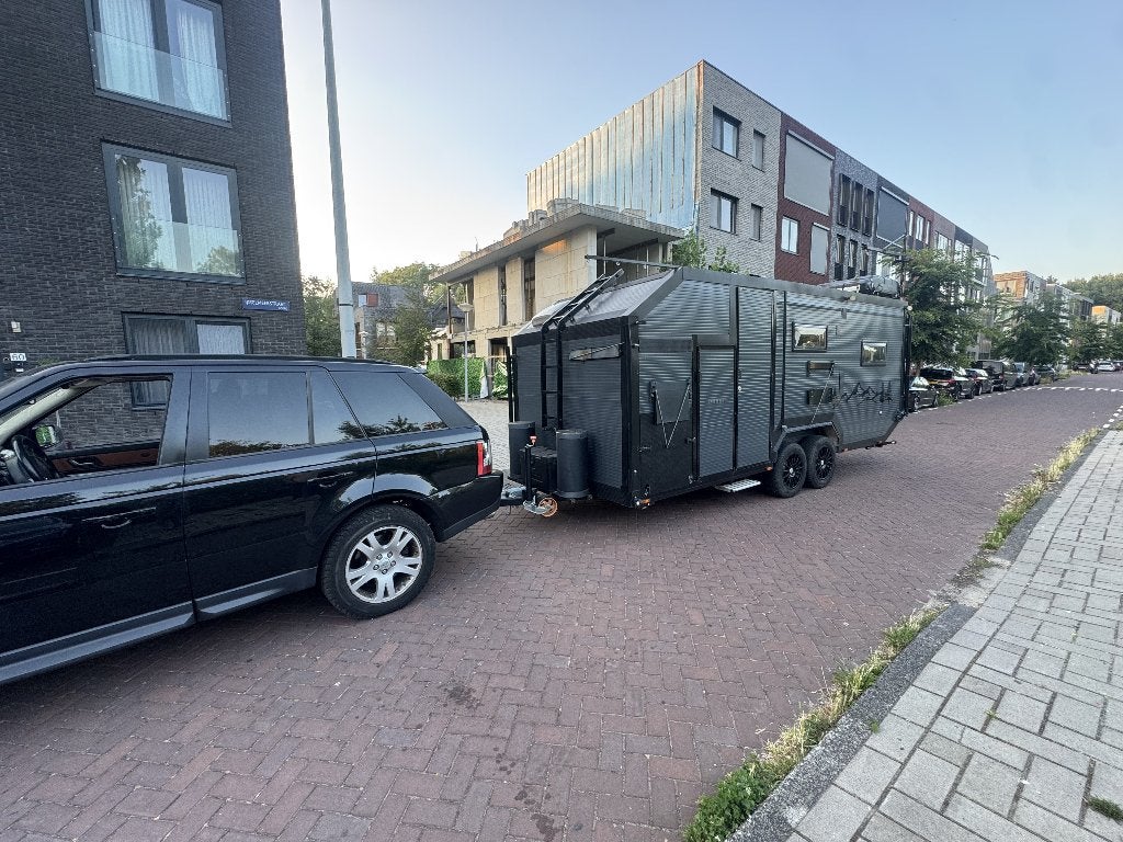 Foto 8 van Unieke RAW Adventure Caravan | Dubbelasser  Off-Grid