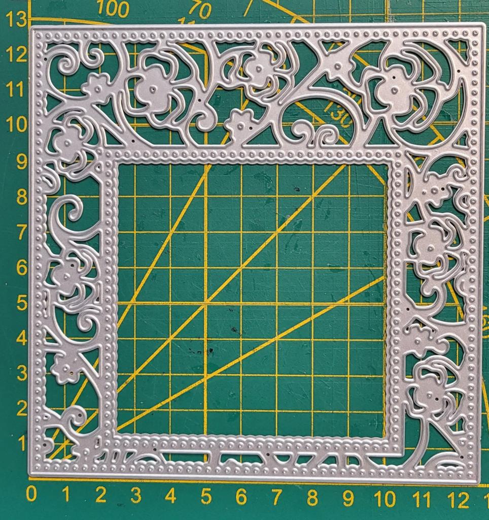 Nieuw Snijmal frame vierkant bloemmotief, Hobby en Vrije tijd, Ophalen of Verzenden, Nieuw, Overige thema's, Pons of Mal