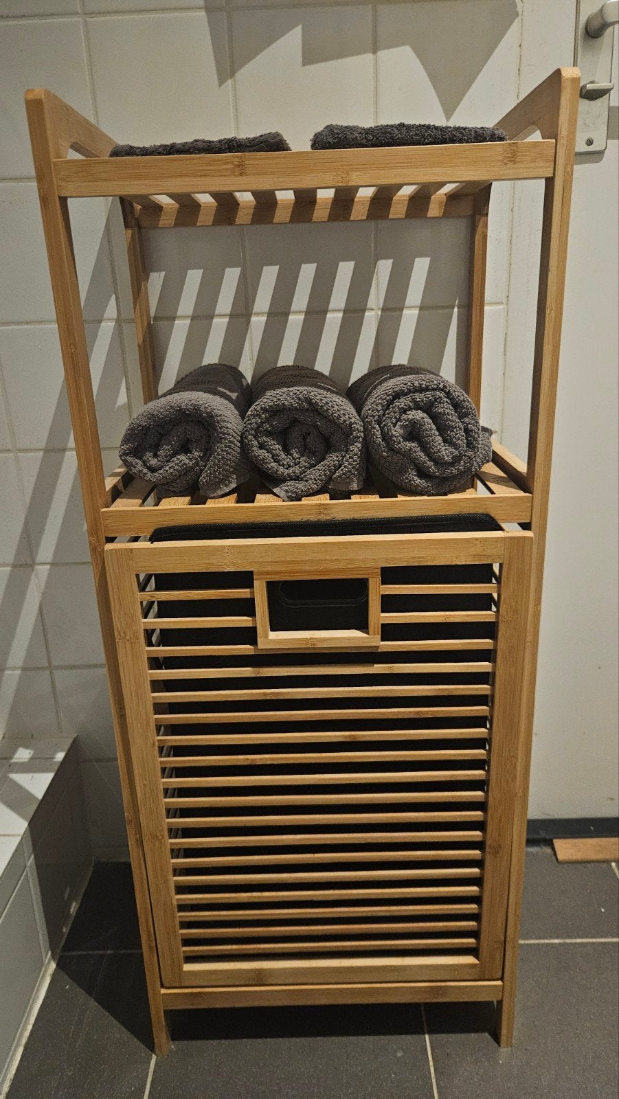 badkamer meubel en wasmand in één, Ophalen, (Half)hoge kast, Minder dan 50 cm, Minder dan 100 cm