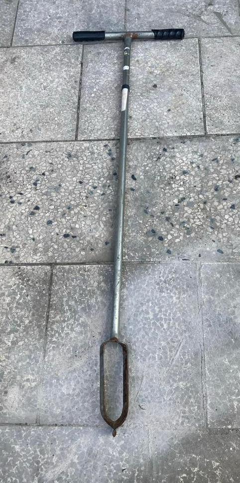 Grondboor - Handige tool voor tuin en bouw, Ophalen of Verzenden, Gebruikt, Grondboor