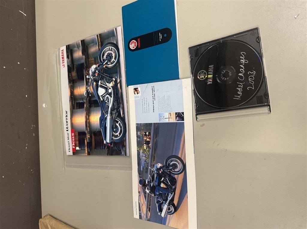Yamaha Road Star Warrior Motorfiets Perskit Pack Promo Motor, Boeken, Ophalen of Verzenden, Zo goed als nieuw