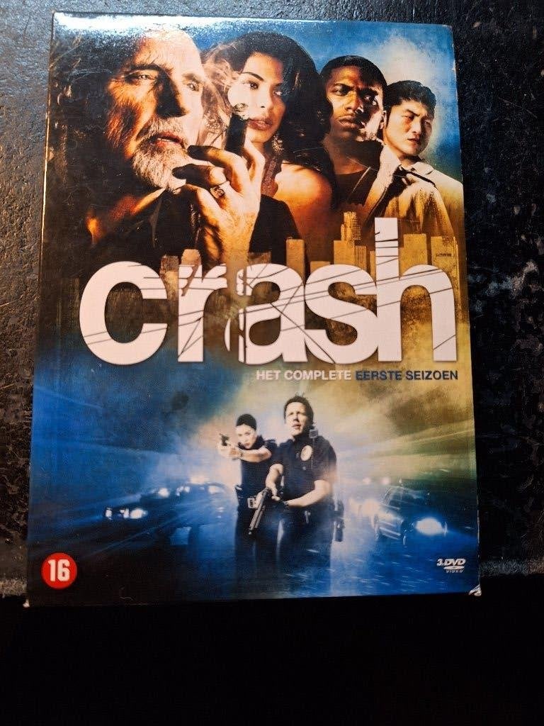 crash  1, Vanaf 9 jaar, Ophalen of Verzenden, Zo goed als nieuw, Drama