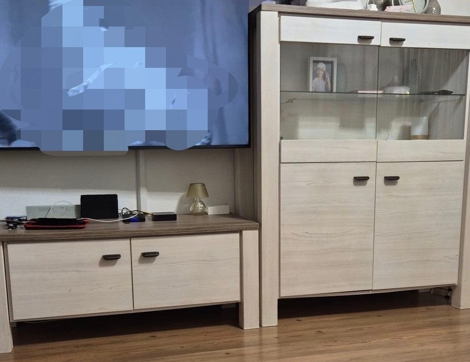 woonkamerset: TV-meubel, vitrinekast en salontafel, Ophalen, Gebruikt, 100 tot 150 cm, Modern