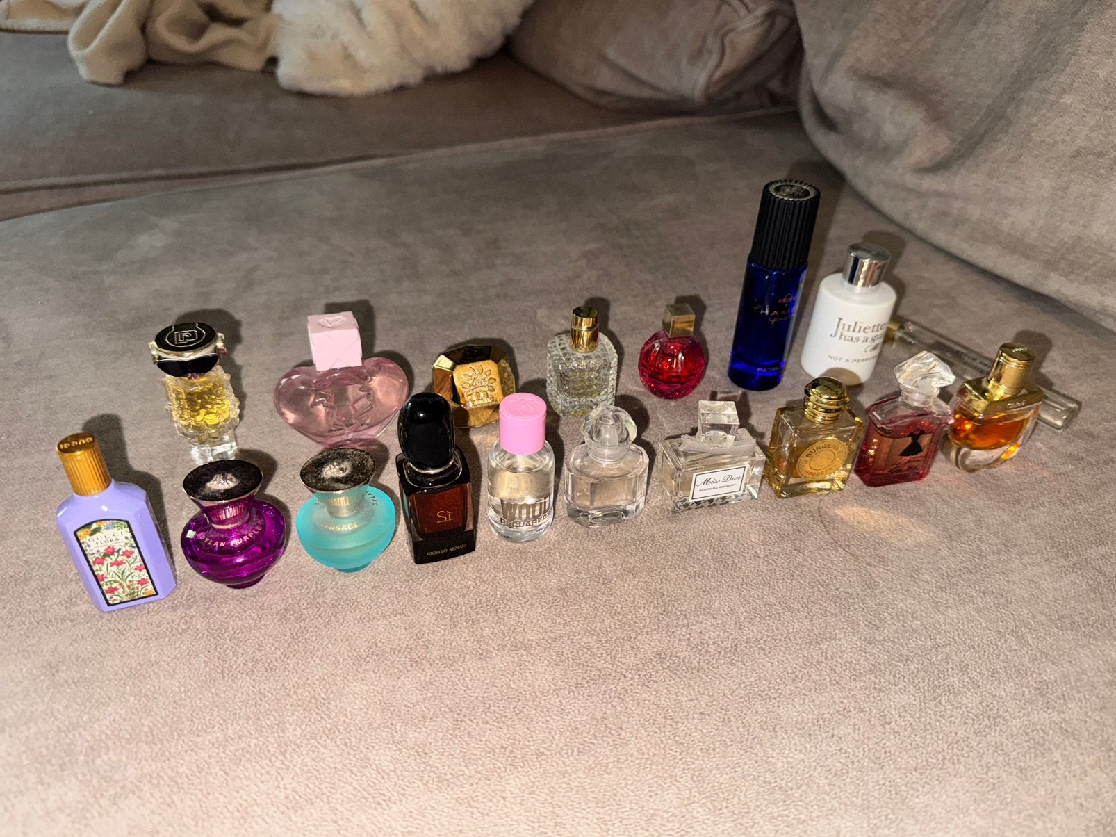 Mini parfum, Verzamelen, Parfumverzamelingen, Ophalen of Verzenden, Zo goed als nieuw, Miniatuur