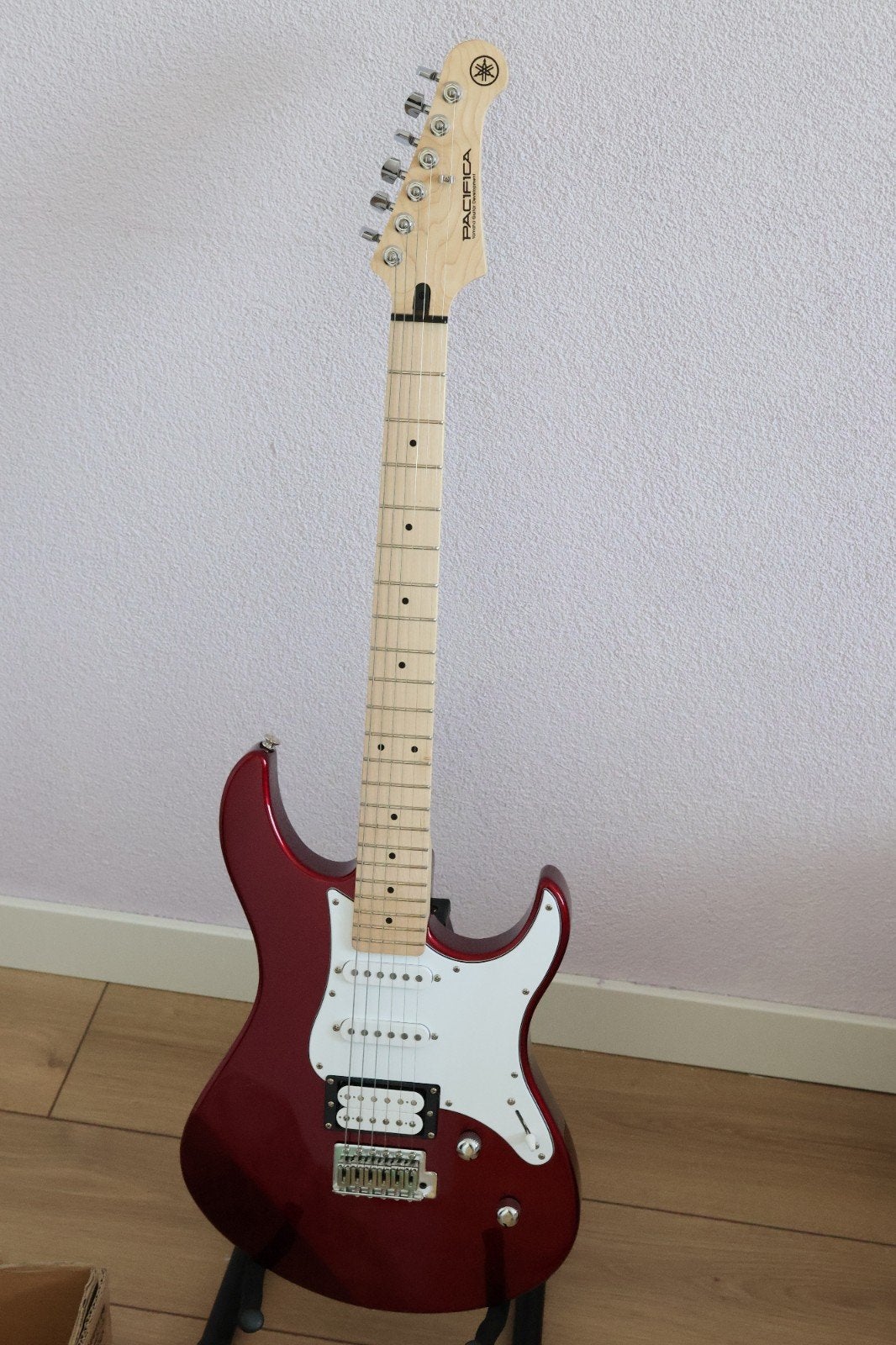 Yamaha Pacifica V112 VM elektrische gitaar, Ophalen, Zo goed als nieuw, Solid body, Overige merken