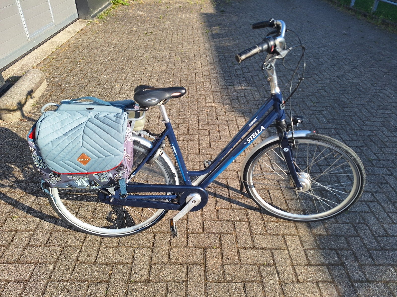 stella vicenza weinig kilometers, Fietsen en Brommers, Ophalen, Zo goed als nieuw, Overige merken