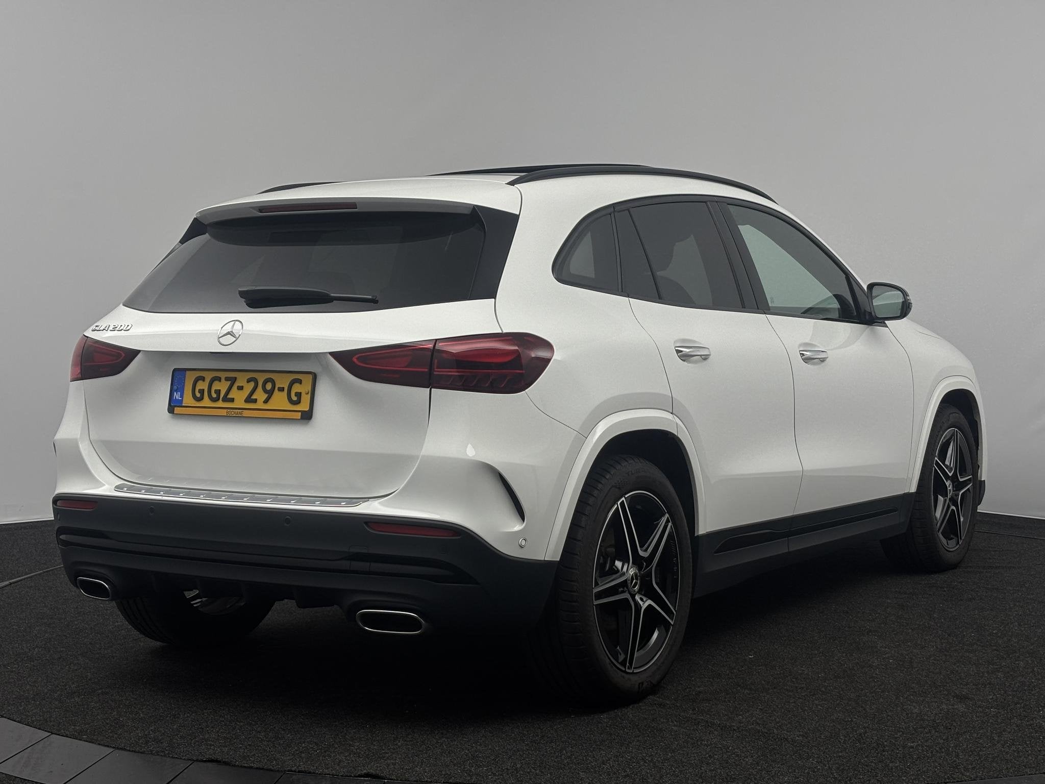 Mercedes-Benz GLA-klasse 200 AMG Line | Panoramadak | Burmes, Auto's, 15 km/l, 4 cilinders, Met garantie (alle), Leder