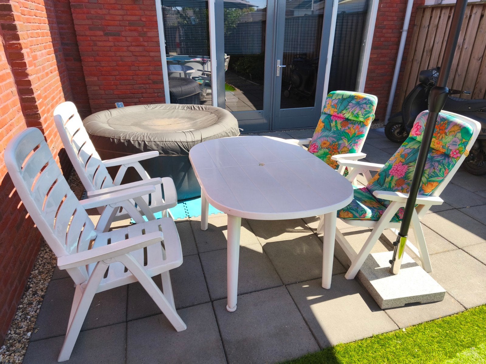 Kettler Palermo tuinset: 4 stoelen en ovale tafel, Ophalen, Gebruikt, Kunststof, Inklapbaar