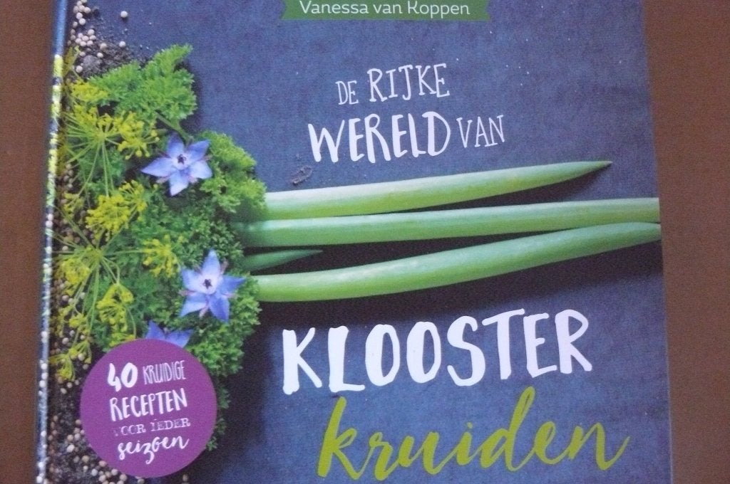 KLOOSTERKRUIDEN / rijke wereld / Tini Brugge / 40 recepten, Ophalen of Verzenden, Zo goed als nieuw