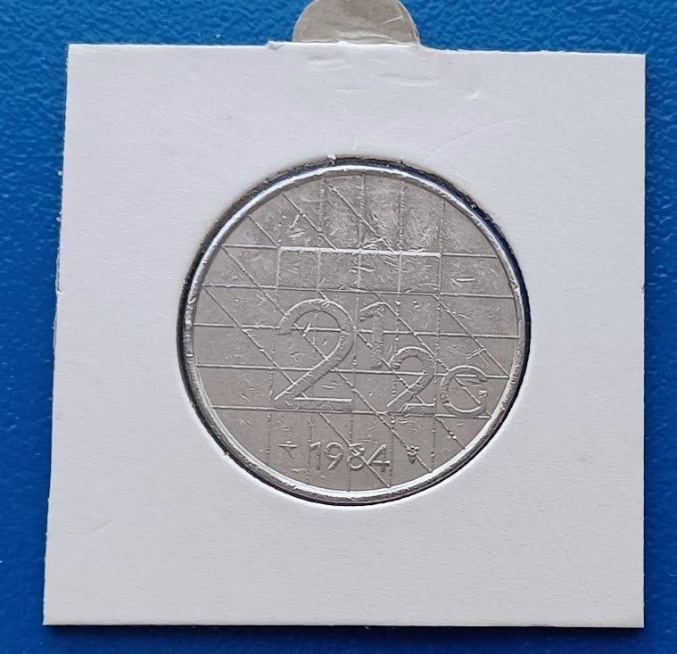 2 1/2 gulden 1984 - Beatrix in munthouder, Verzenden, Koningin Beatrix, 2½ gulden, Losse munt