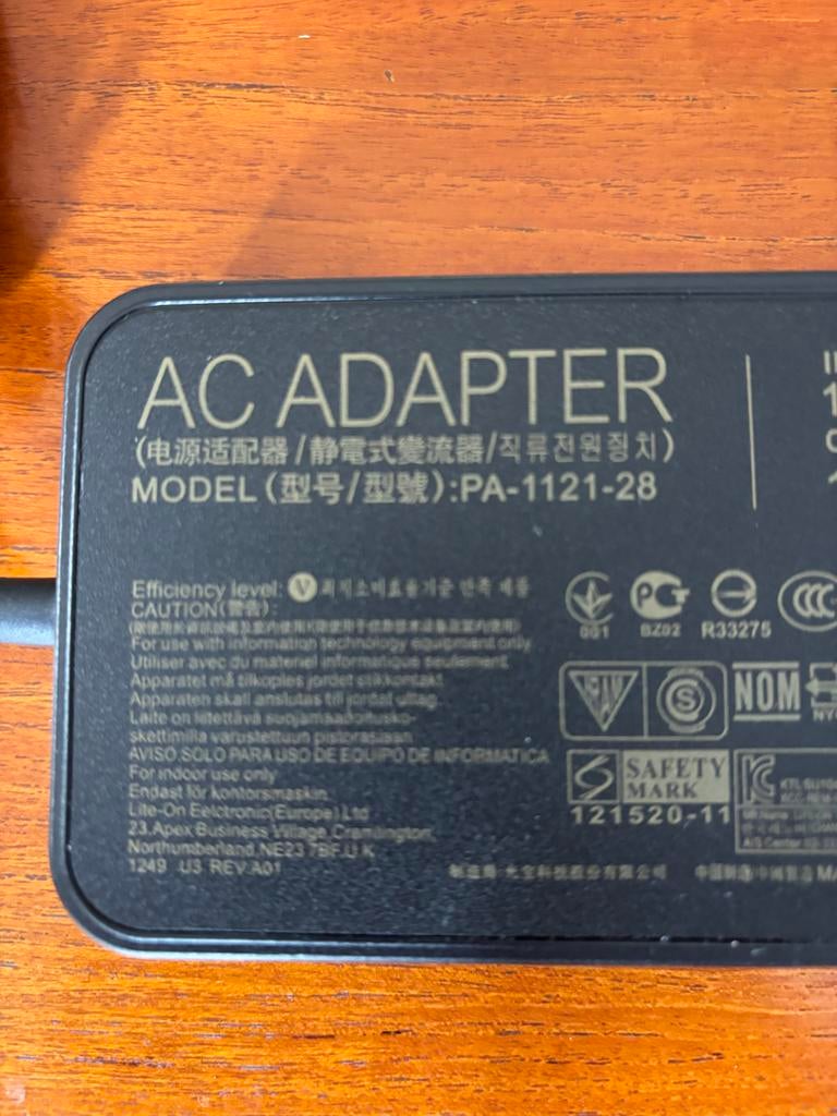 ASUS AC Adapter PA-1121-28 - Opladers voor laptop, Computers en Software, Laptop-opladers, Nieuw, Ophalen of Verzenden