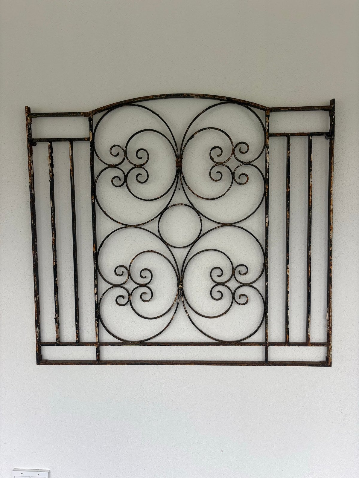 Decoratief smeedijzeren raamrooster/wanddecoratie, Ophalen