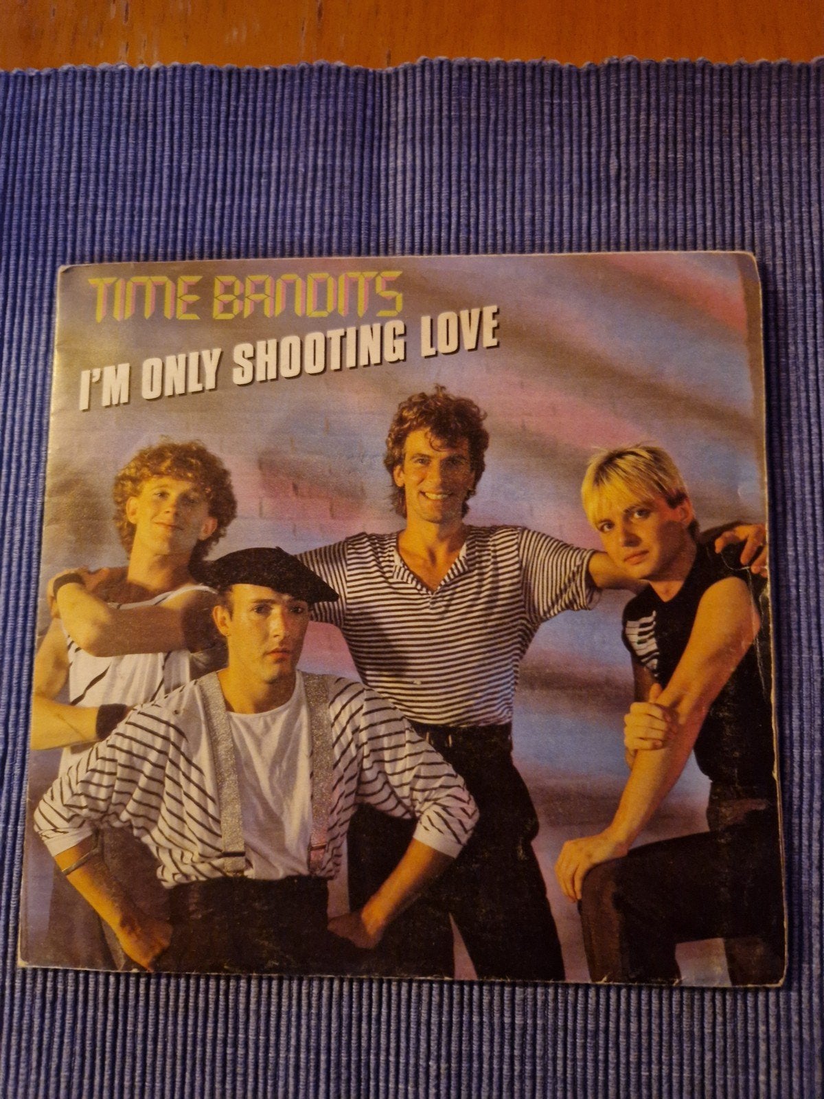 time bandits i'm only shooting love Single vinyl 7inch, Verzenden, Gebruikt