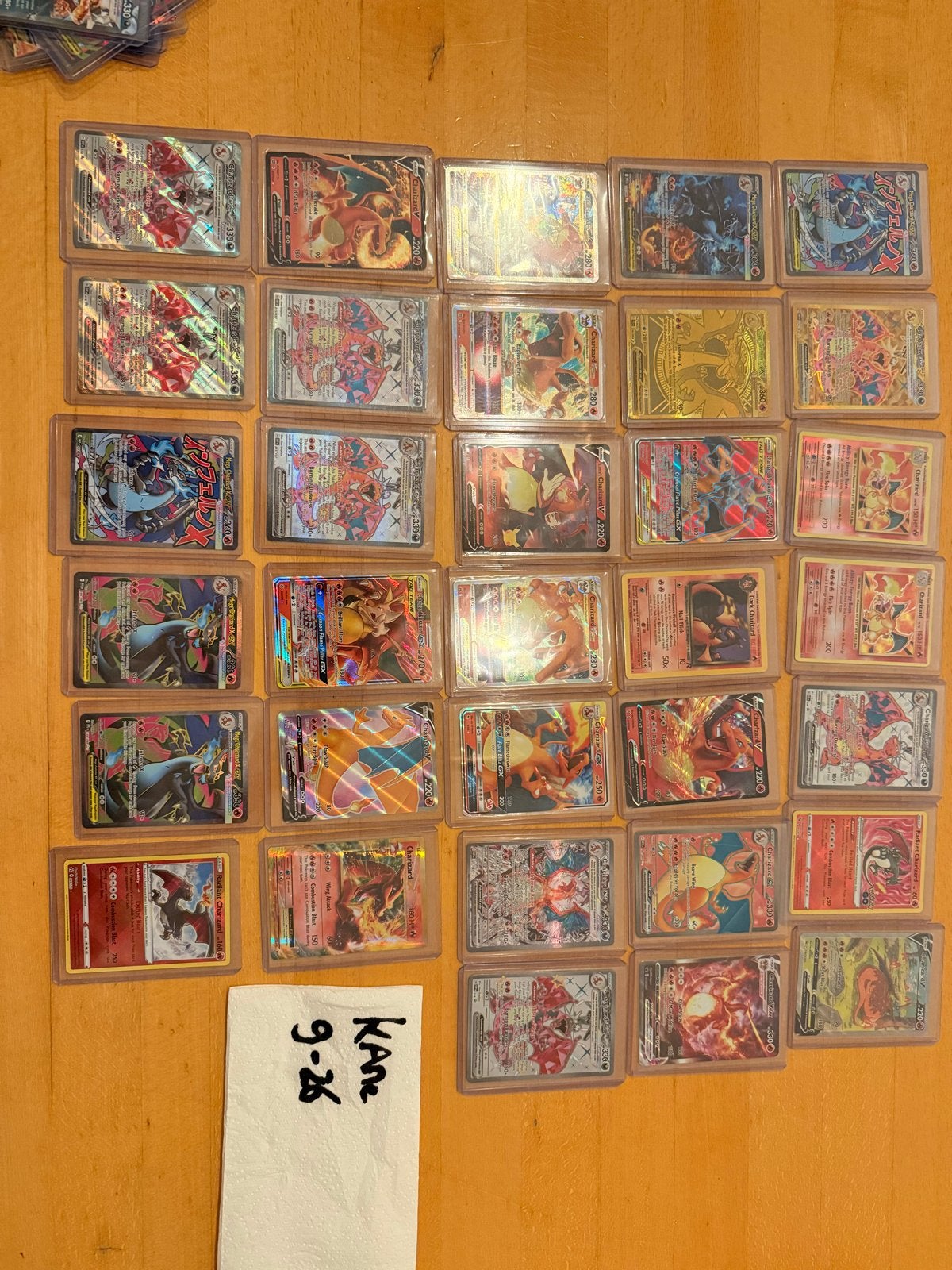 Foto 2 van Grote collectie Pokémon kaarten-Charizard’s en losse hits NM