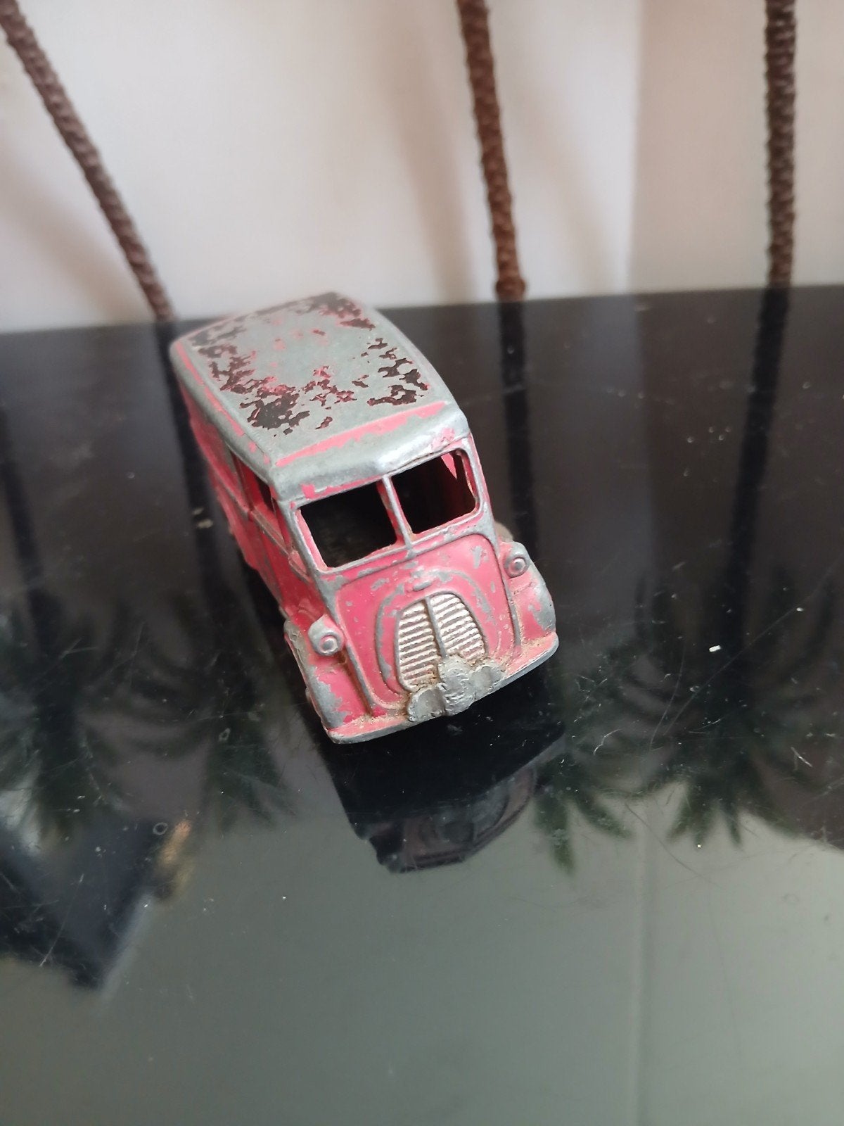 Royal Mail Van.  Dinky toys 260, opknapper, Ophalen of Verzenden, Gebruikt, Auto, Dinky Toys