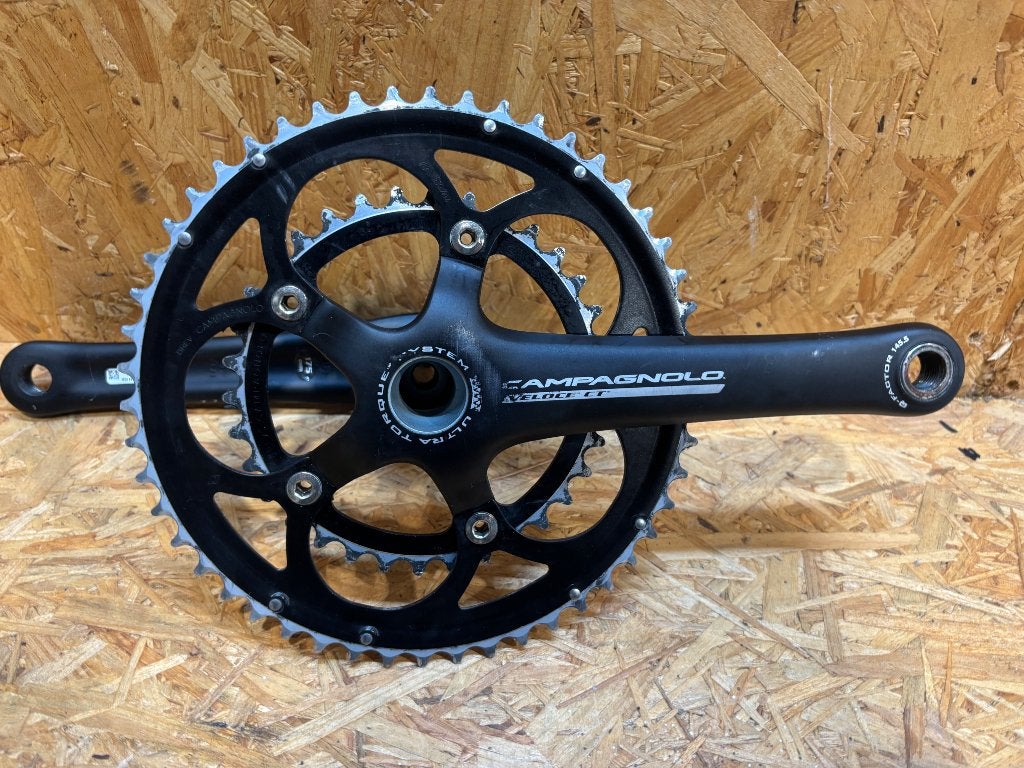 In zeer nette staat. Campagnolo veloce  crankstel. Compact, Crankstel of Pedalen, Campagnolo, Ophalen of Verzenden, Zo goed als nieuw