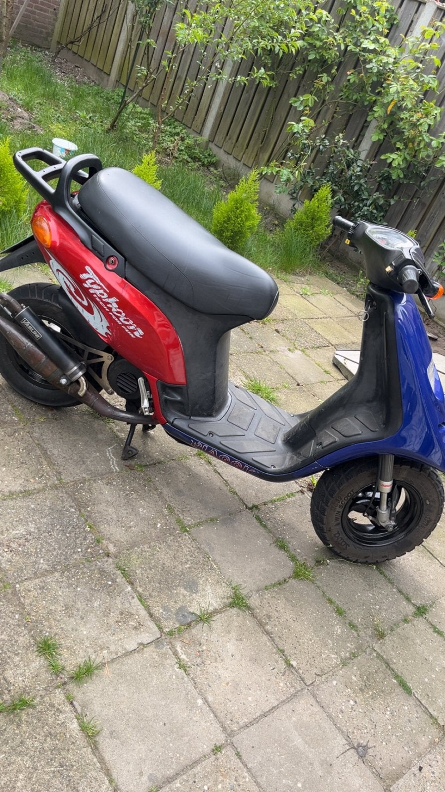 Piaggio Typhoon Scooter - Rood/Blauw, Goede Staat, Fietsen en Brommers, Scooters | Piaggio, Tweetakt, Gebruikt, Overige modellen