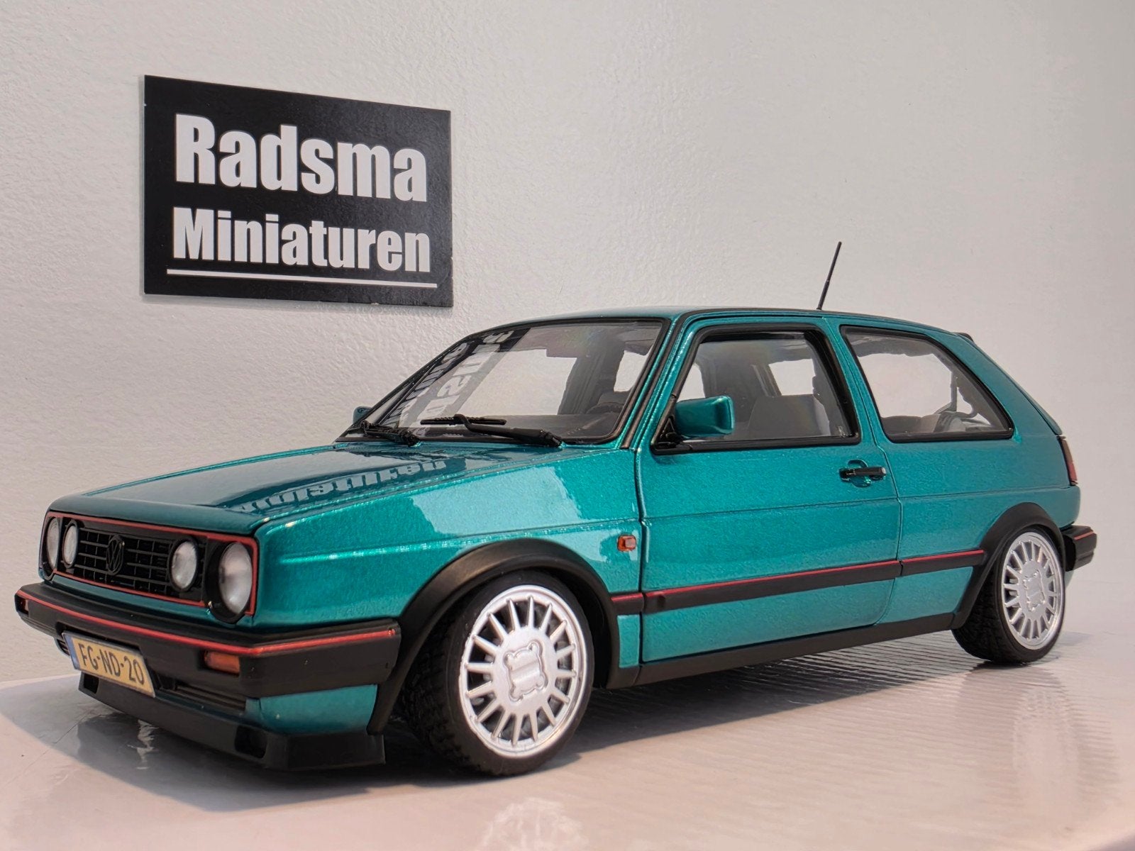 Vw Golf Mk2 GTI Montana/ G60Sebring /Verlaagd 1:18 Norev, Auto, Nieuw, Norev, Ophalen of Verzenden