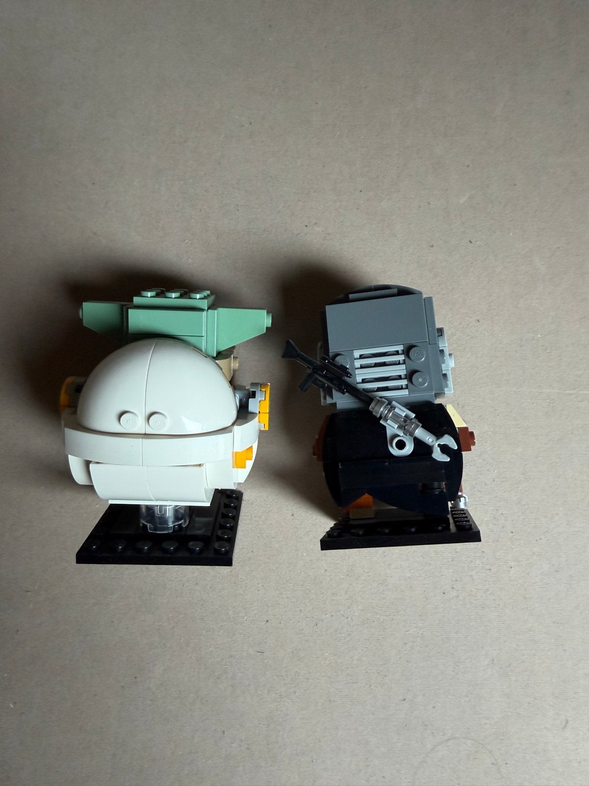 LEGO BrickHeadz The Mandalorian & The Child, Ophalen of Verzenden, Zo goed als nieuw, Overige merken
