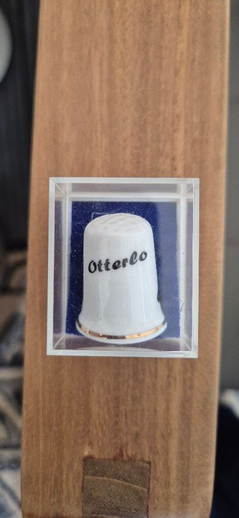 Vingerhoed, Ophalen of Verzenden, Zo goed als nieuw, Porselein, Nederland