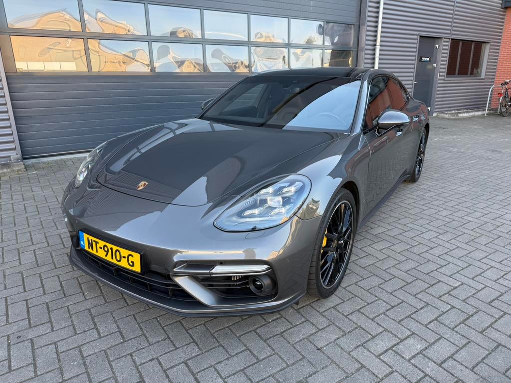 Porsche Panamera Turbo 4.0 V8  550pk 2017 (Inclusief Btw), Auto's, Porsche, Automaat, 4 stoelen, Bedrijf, Vierwielaandrijving