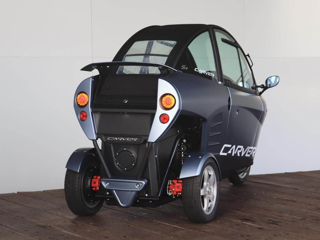 Carver S+ 7.1 kWh | 80 KM | 100% Electric | Bluetooth | Soft, Motoren, Quads en Trikes, Niet langer actief, Celsiusweg 26
8912 AN  Leeuwarden, NL