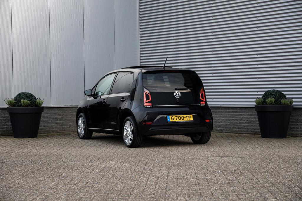 Volkswagen up! 1.0 75PK High Up Automaat 5drs Pano|Stoelvw|C, Auto's, Volkswagen, Stof, Gebruikt, 840 kg, 4 stoelen
