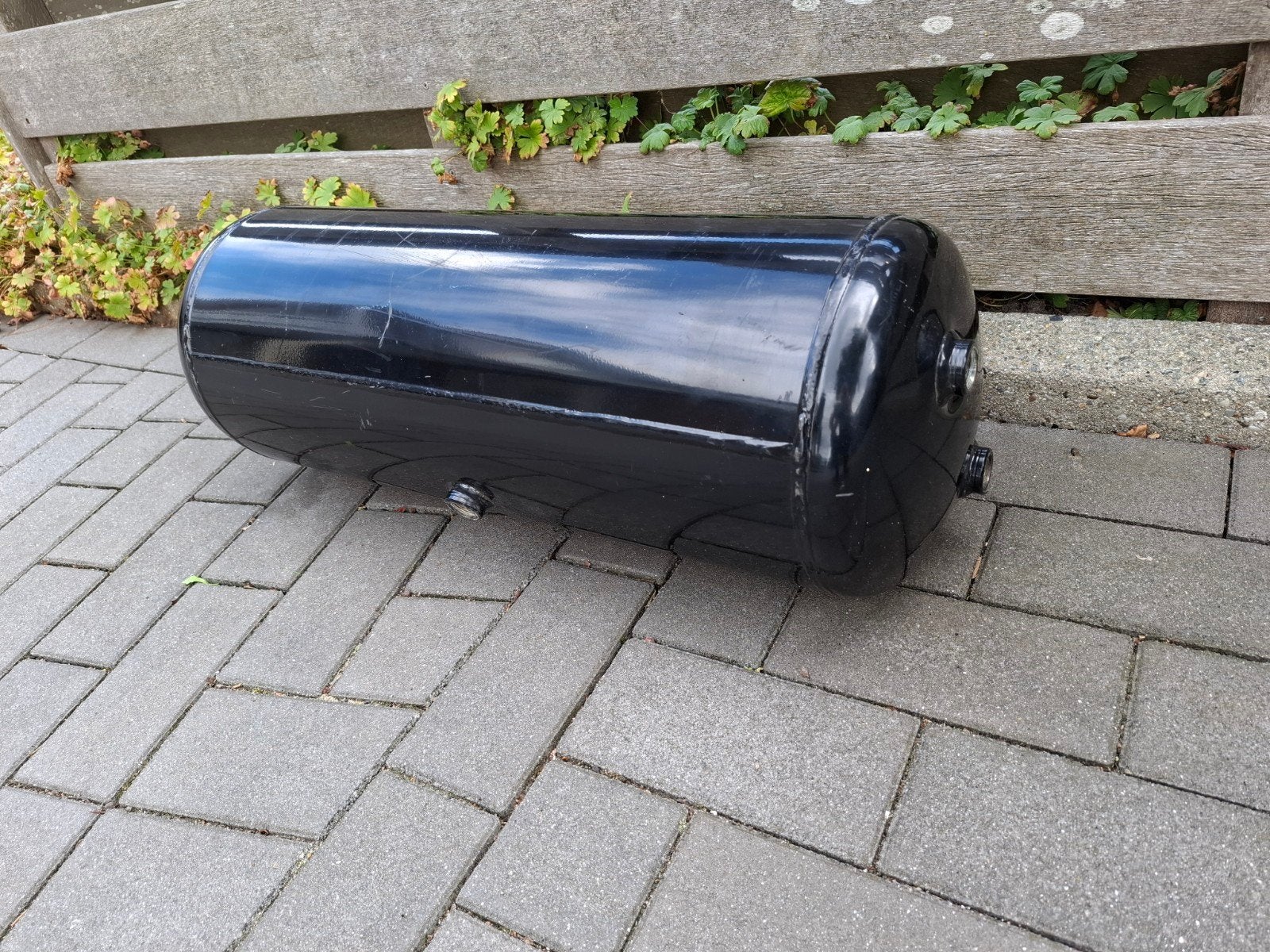 Luchtketel (ongebruikt) + 2 bevestigingsbeugels, Ophalen