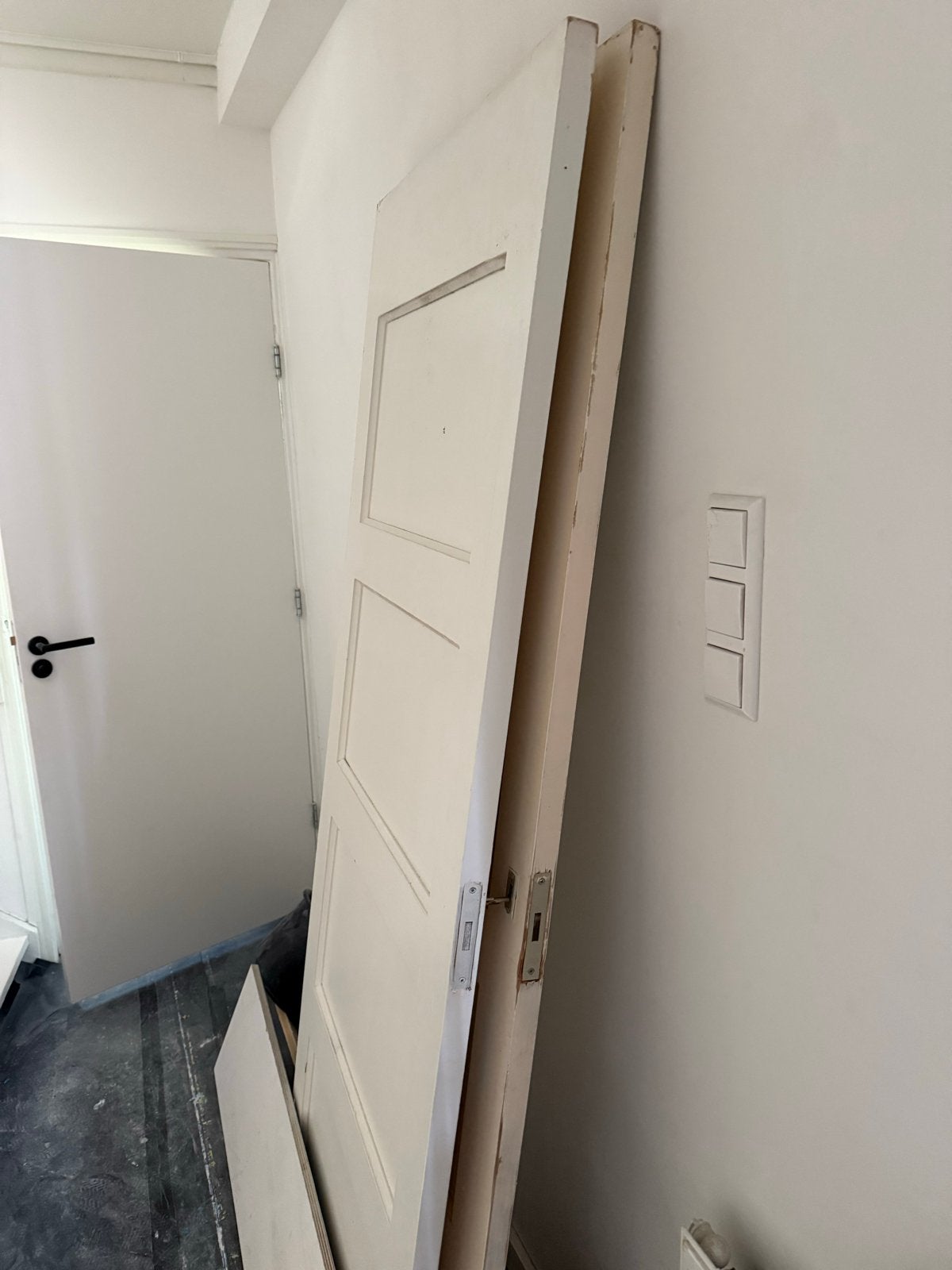 Twee massief houten paneeldeuren voor renovatie, Ophalen, Gebruikt, Minder dan 80 cm, Binnendeur