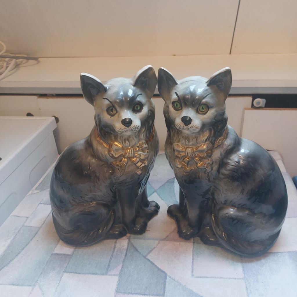 Bo'ness Pottery Haardkatten - Set van 2 (één mist oog), Antiek en Kunst, Ophalen