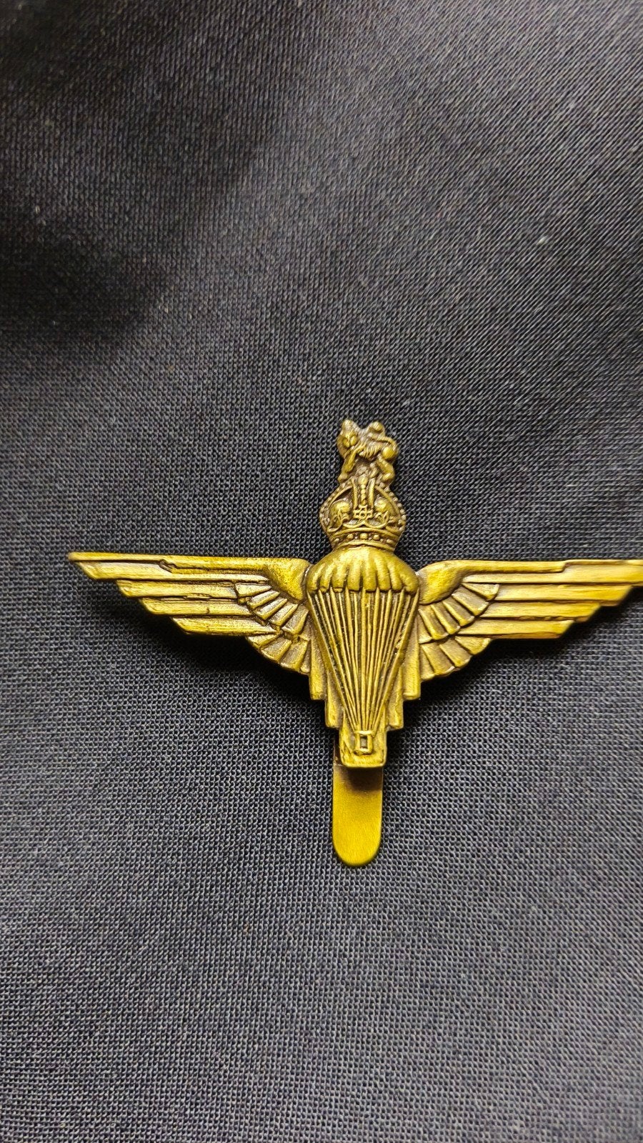 Originele koperen WW2 Officiers capba, Ophalen of Verzenden, Landmacht, Engeland, Embleem of Badge