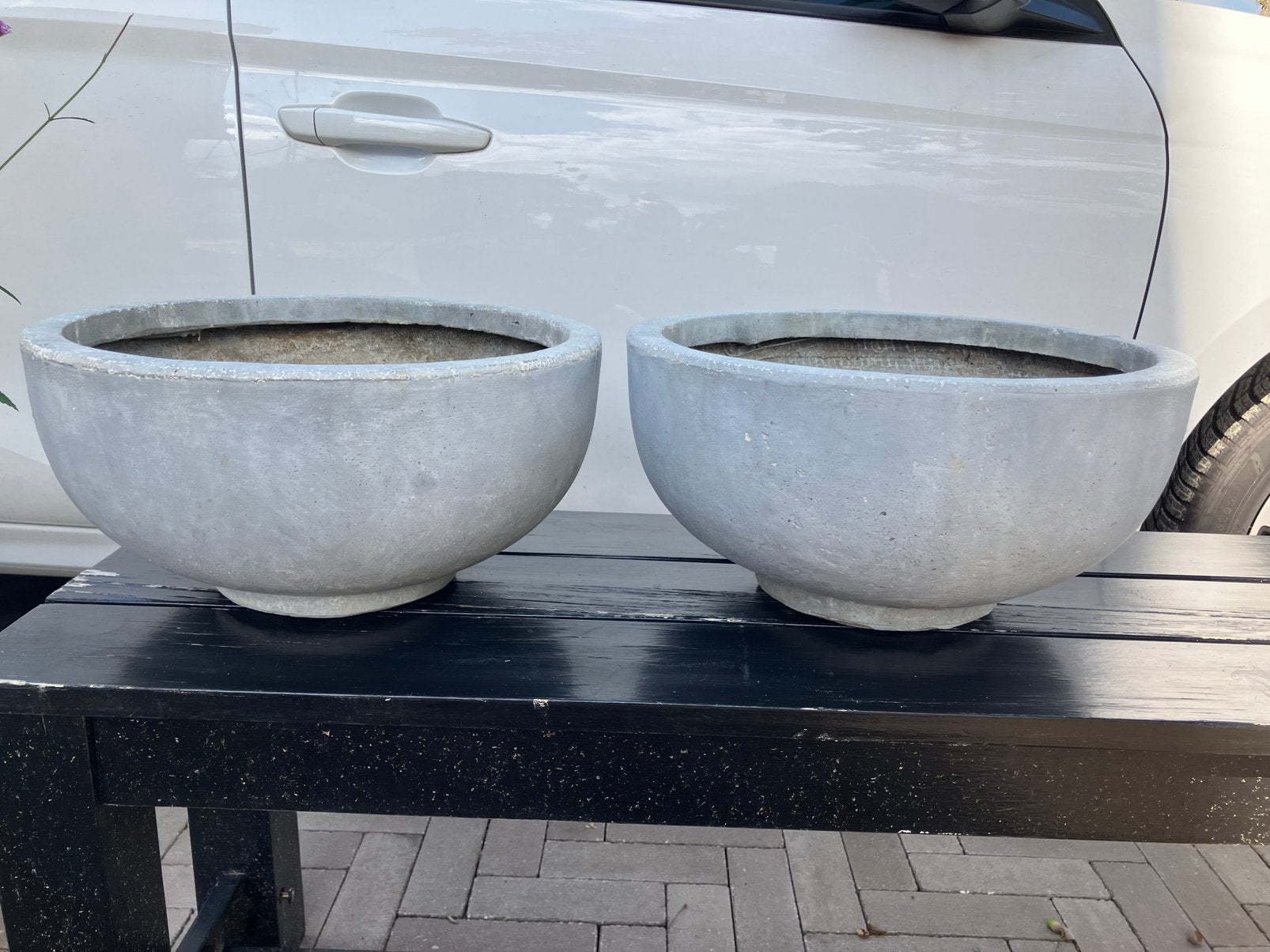 2 bloempotten / plantenbakken grijs Intratuin diam. 37 cm, Gebruikt, Rond, Minder dan 40 cm, Tuin