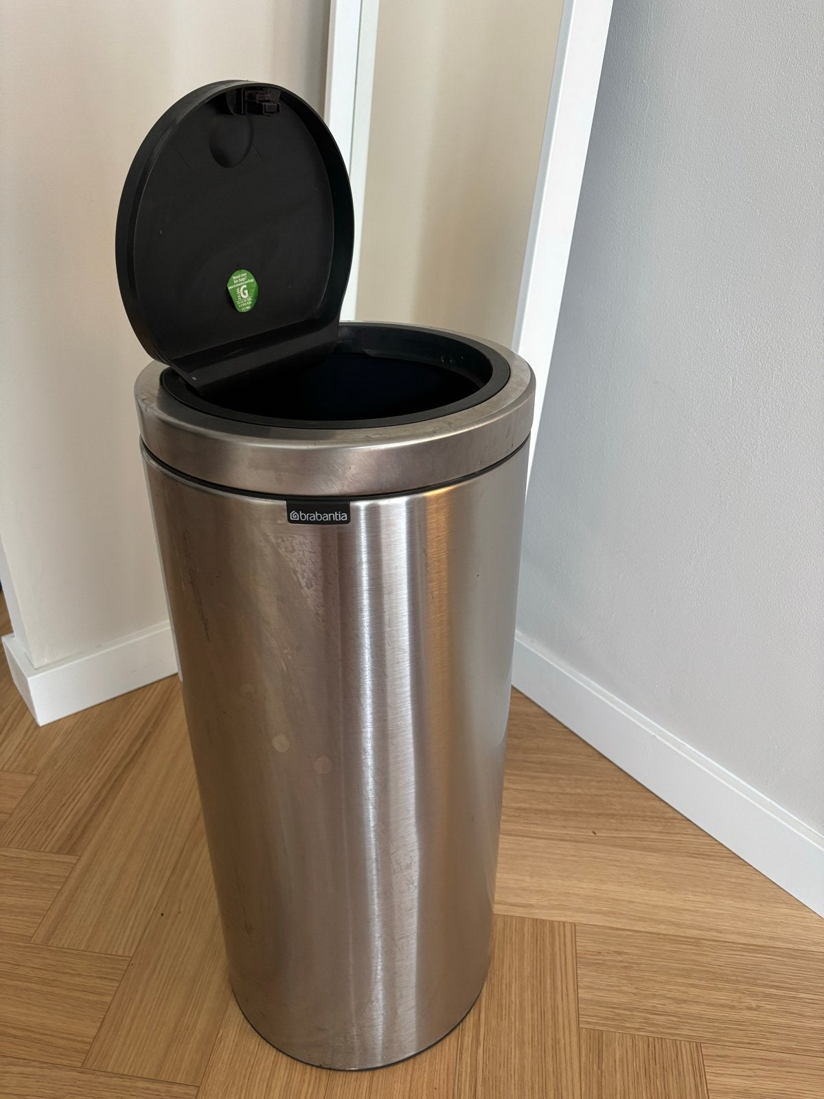 Brabantia prullenbak 30L, Huis en Inrichting, Woonaccessoires | Prullenbakken, 20 tot 30 liter, Ophalen, Gebruikt, Metaal