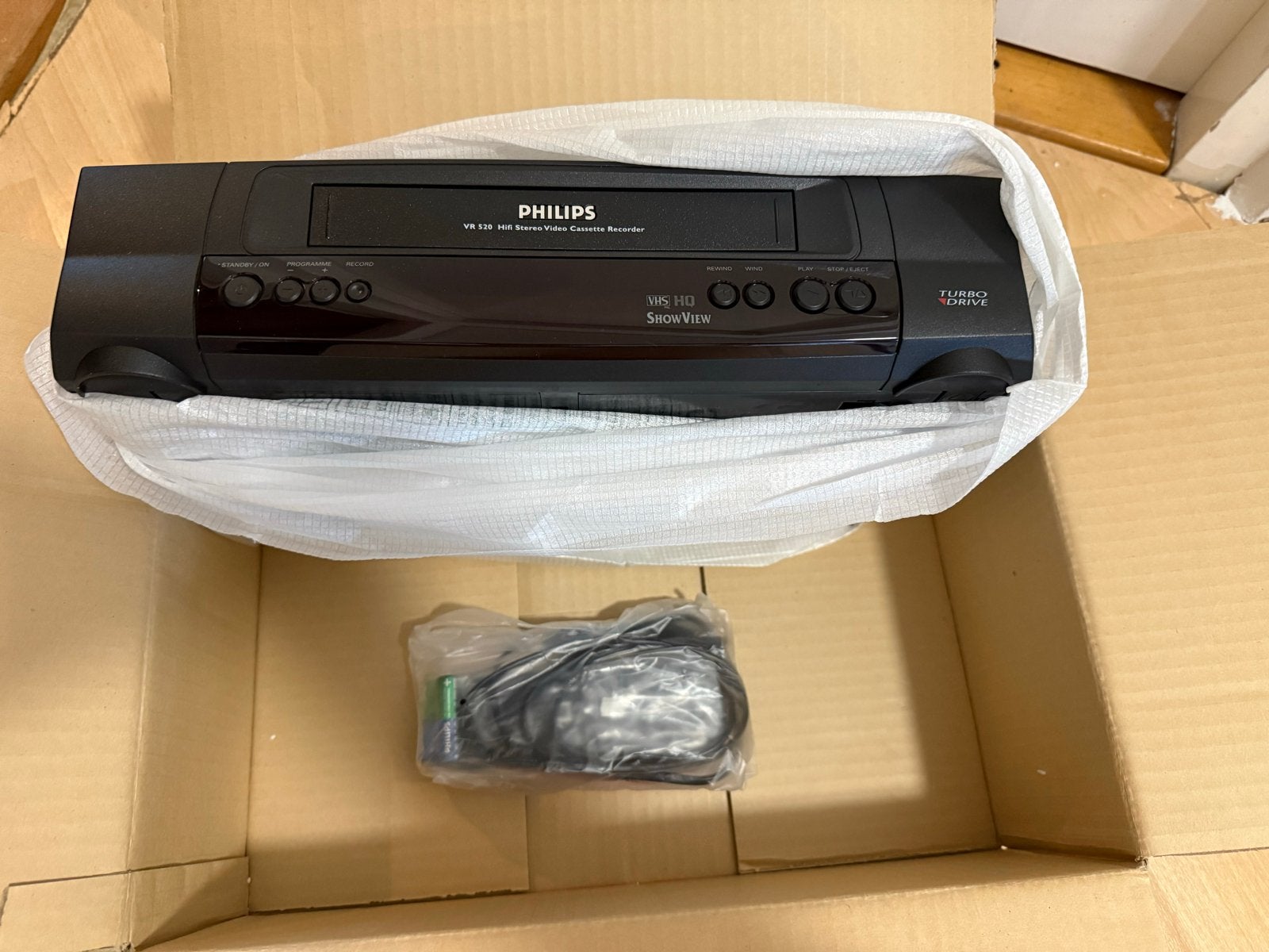 Philips VR 520 VHS VCR Videorecorder - Nieuw in doos, Ophalen of Verzenden, Nieuw, VHS-speler of -recorder