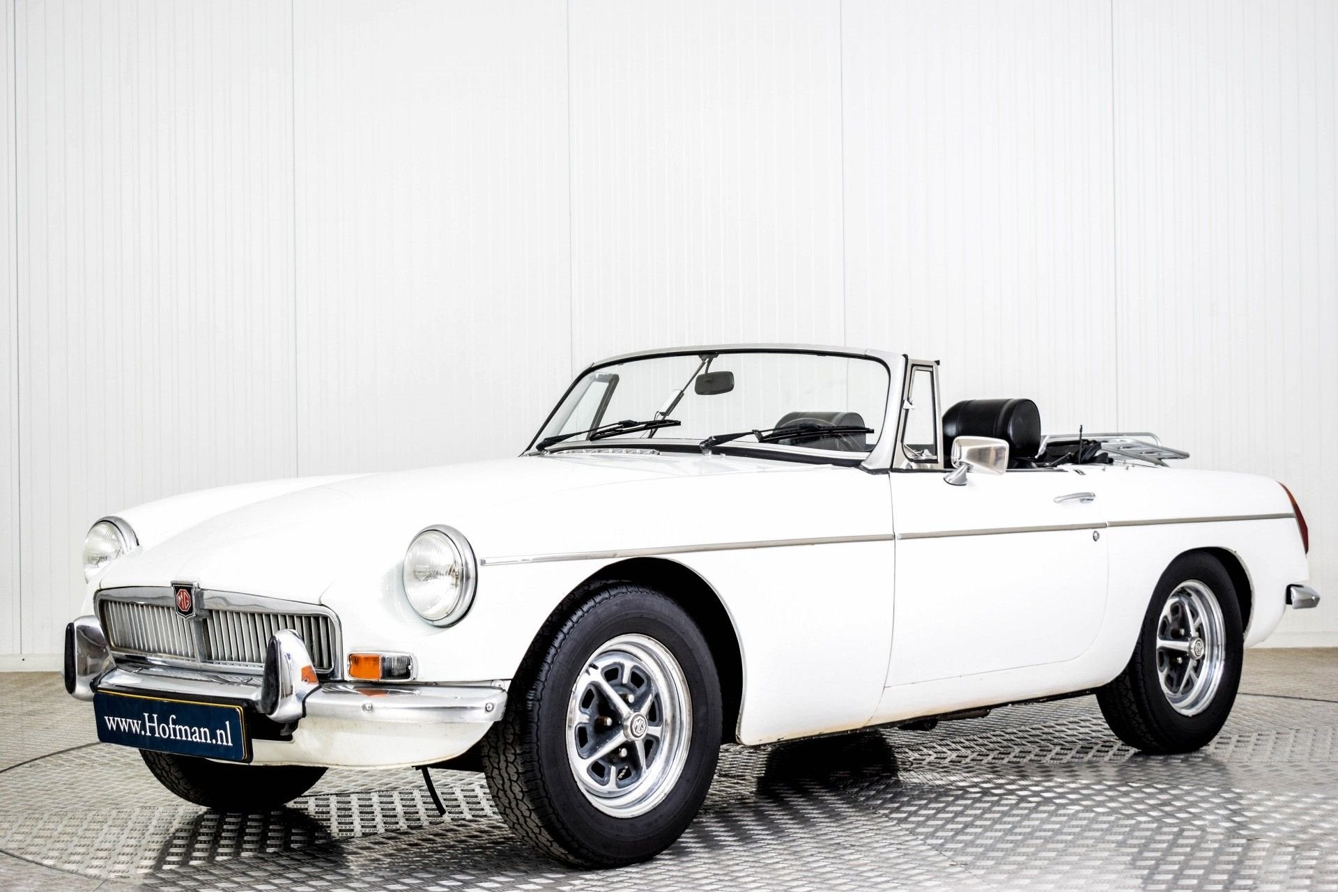 MG B MGB Roadster (bj 1973), Auto's, Achterwielaandrijving, Gebruikt, 4 cilinders, Wit
