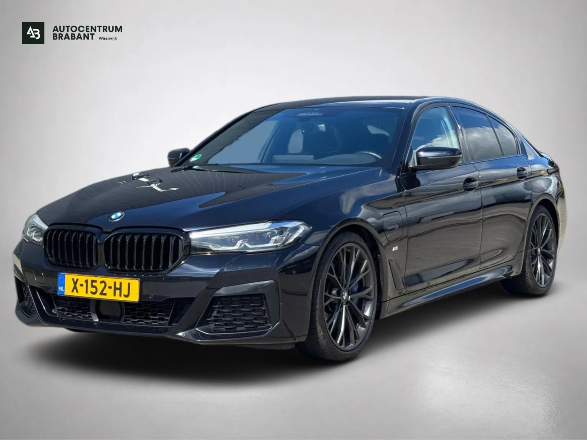 BMW 5-serie 545e xDrive High Executive M-SPORT (Dealer OndH,, Auto's, Dealer onderhouden, Gebruikt, 394 pk, 2000 kg