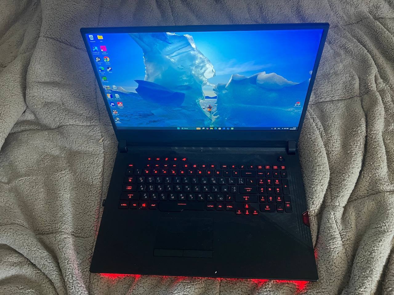 Gaming laptop ASUS ROG Strix SCAR 17 RTX 2080 Super – 300 Hz, Computers en Software, Ophalen of Verzenden, Zo goed als nieuw, Gaming