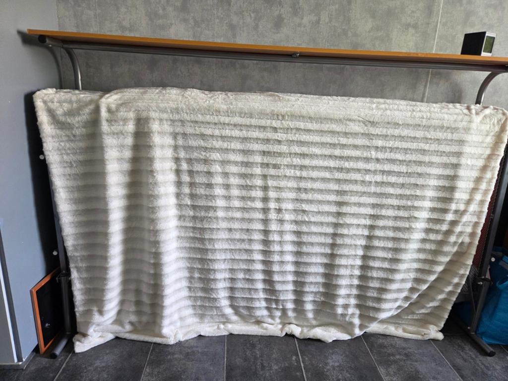 Opklapbed met spiraal bodem en matras, Huis en Inrichting, Slaapkamer | Bedden, Modern en functioneel, Verstelbaar, 90 cm, Eenpersoons