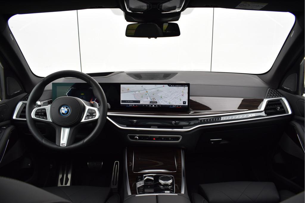 BMW X5 xDrive50e High Executive M Sport Automaat / Panoramad, Auto's, BMW, Gebruikt, 2395 kg, Met garantie (alle), Zwart