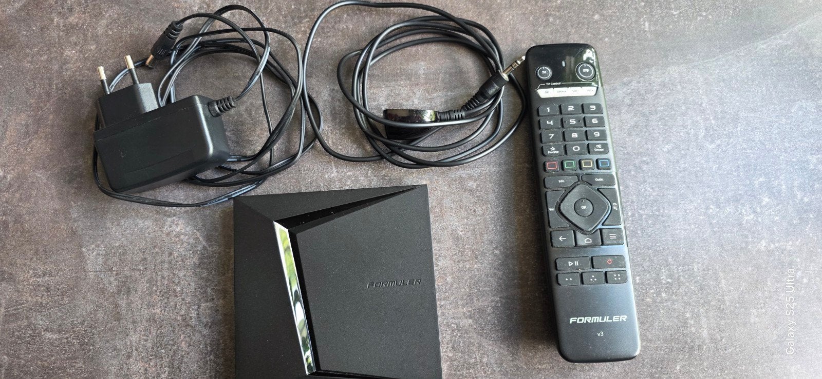 FORMULER Z10 PRO MAX 4K UHD ANDROID TV BOX, Ophalen of Verzenden, Zo goed als nieuw, HDMI, Minder dan 500 GB