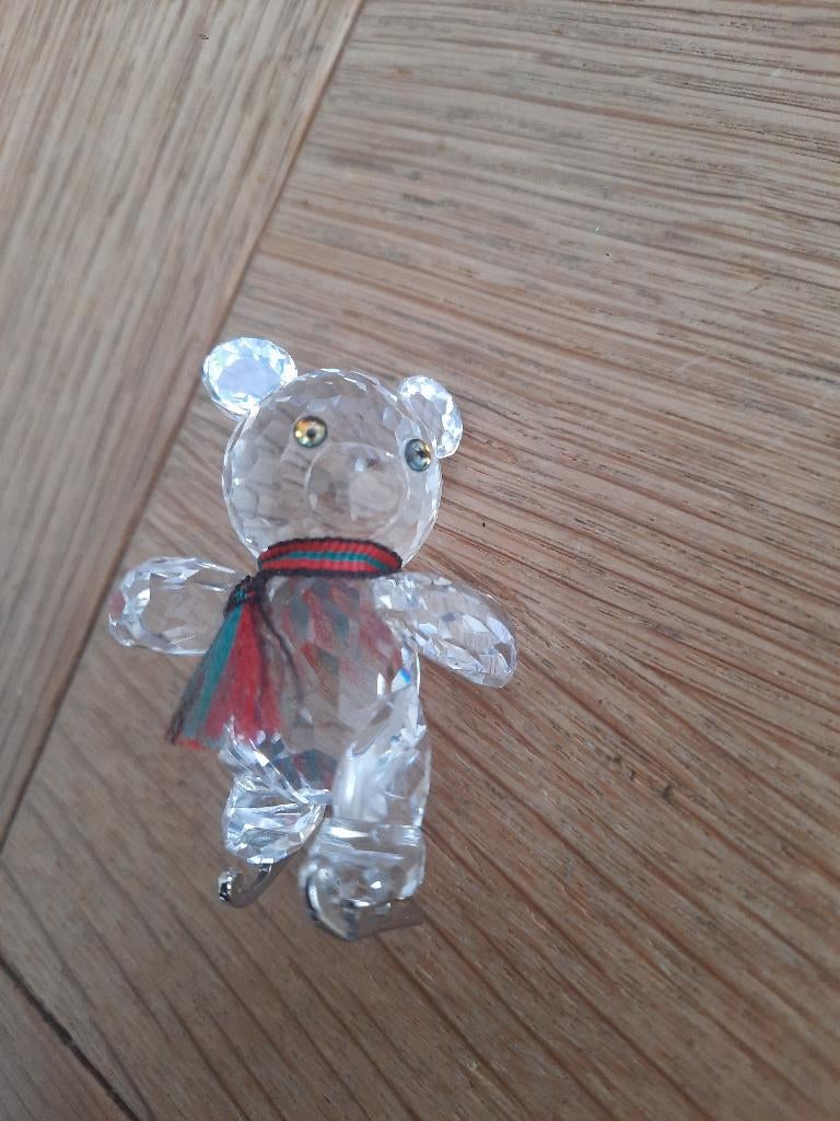 Swarovski. Beer op schaatsen, Ophalen, Zo goed als nieuw, Figuurtje